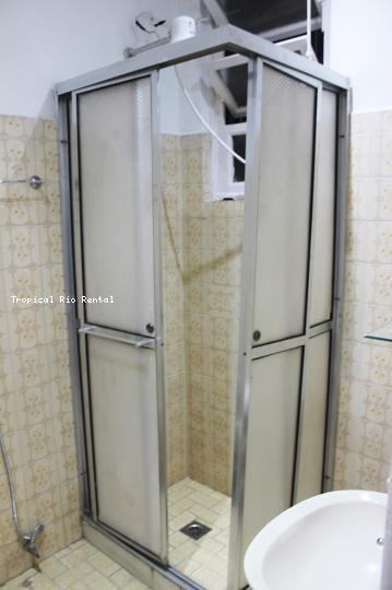 Chuveiro eltrico / Eletric-heated shower