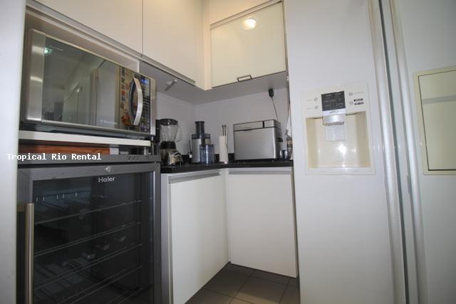 Cozinha completa / Fully equipped kitchen