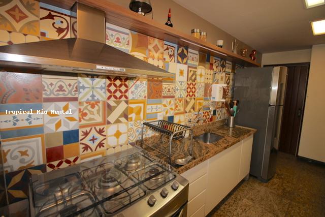 Cozinha completa / Fully equipped kitchen