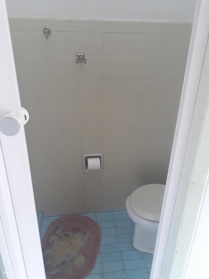 Banheiro externo
