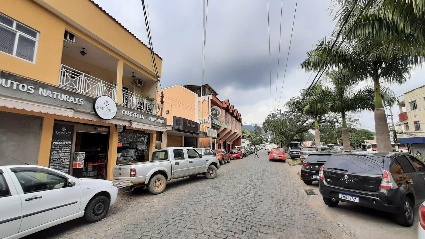 Rua de acesso ao Shopping