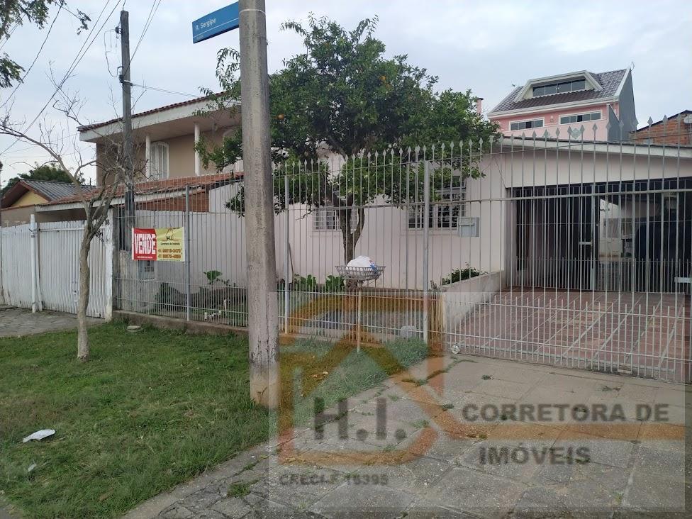 Casa para Venda - Curitiba / PR no bairro Guaíra, 2 dormitórios, 1  banheiro, 2 vagas de garagem, área construída 80,00 m²