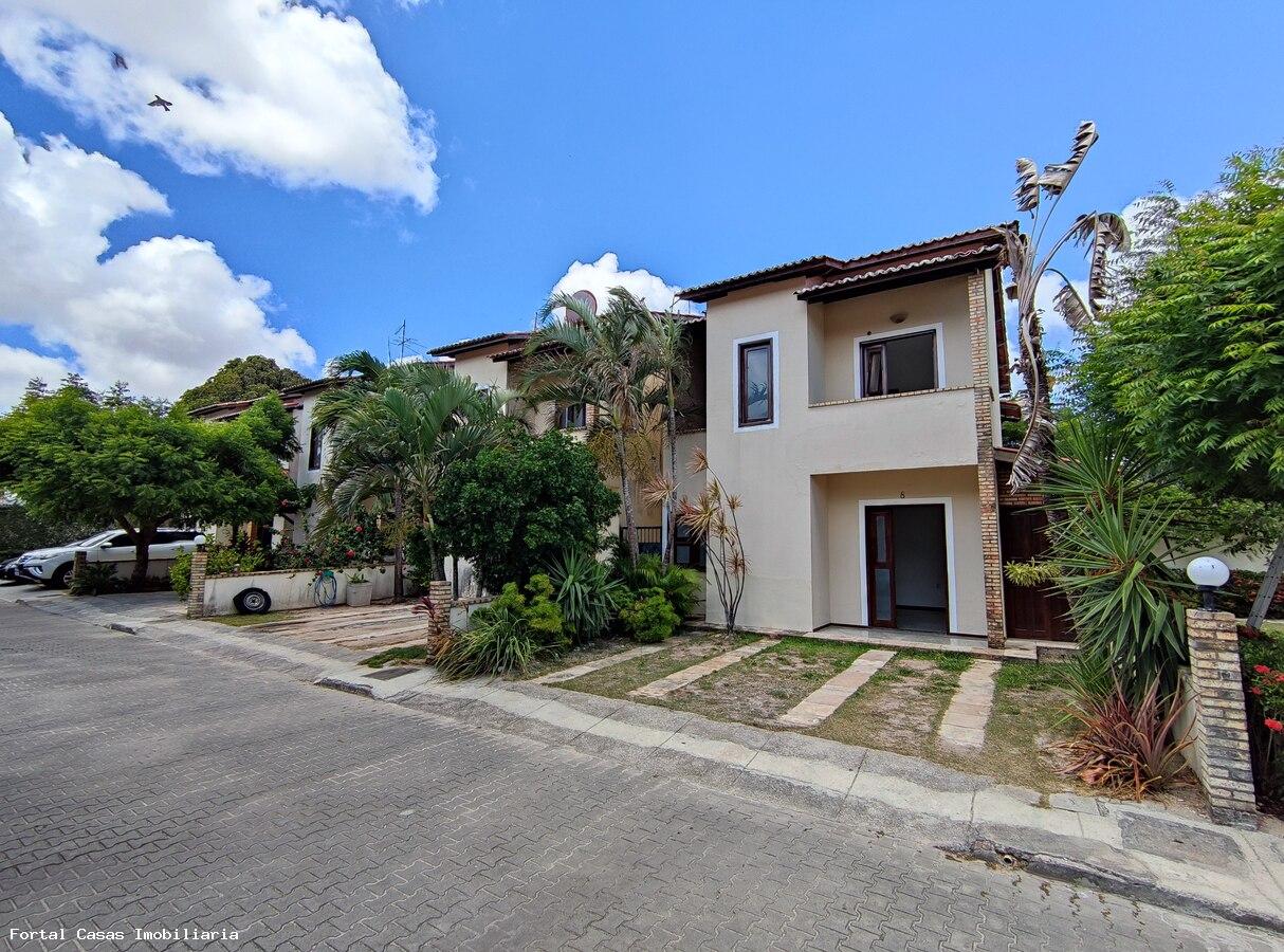Casa em Condom�nio