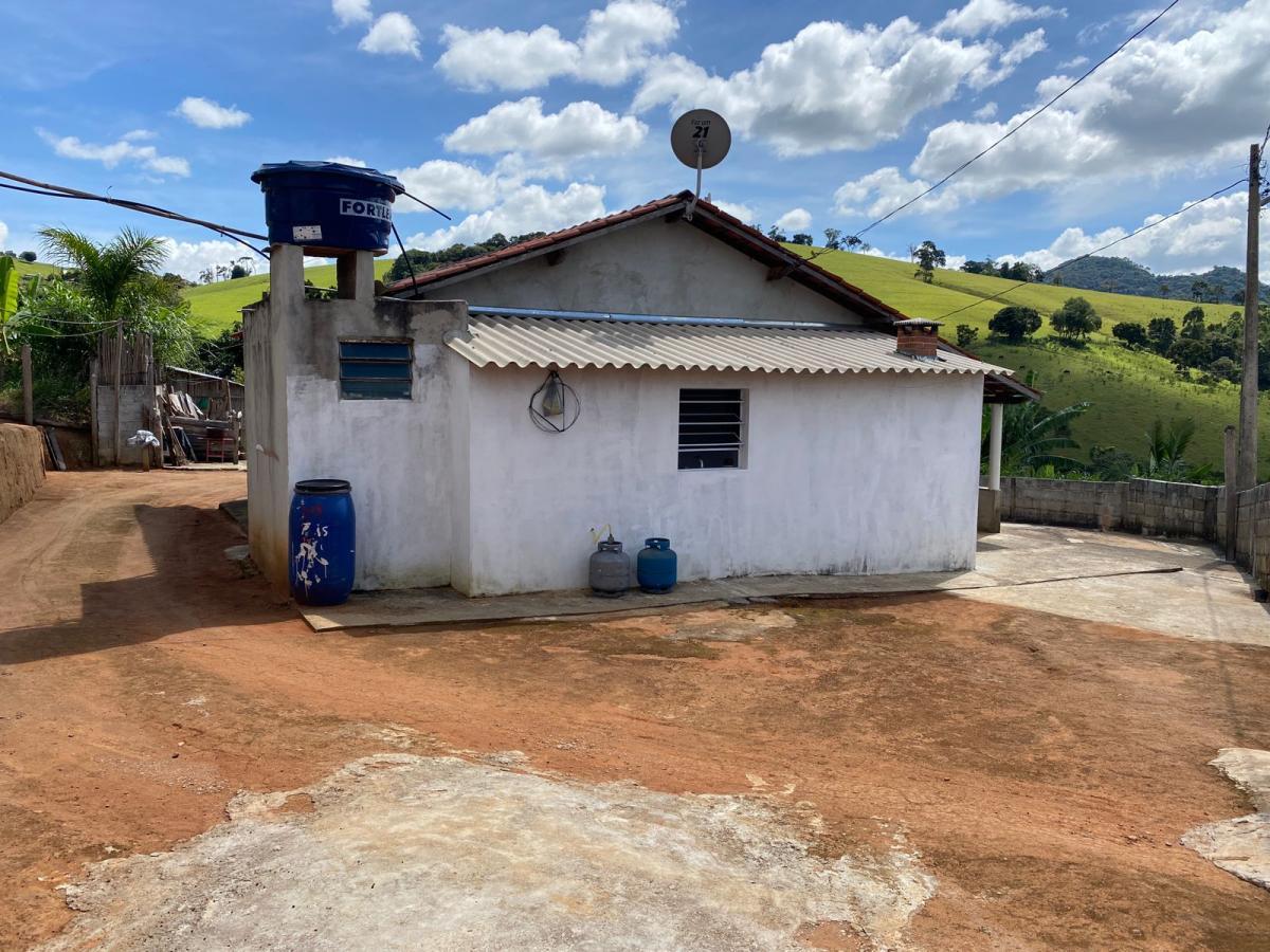 SÍTIO FAZENDINHA COM 2 CASAS E ÓTIMO TERRENO (VENDIDO) 