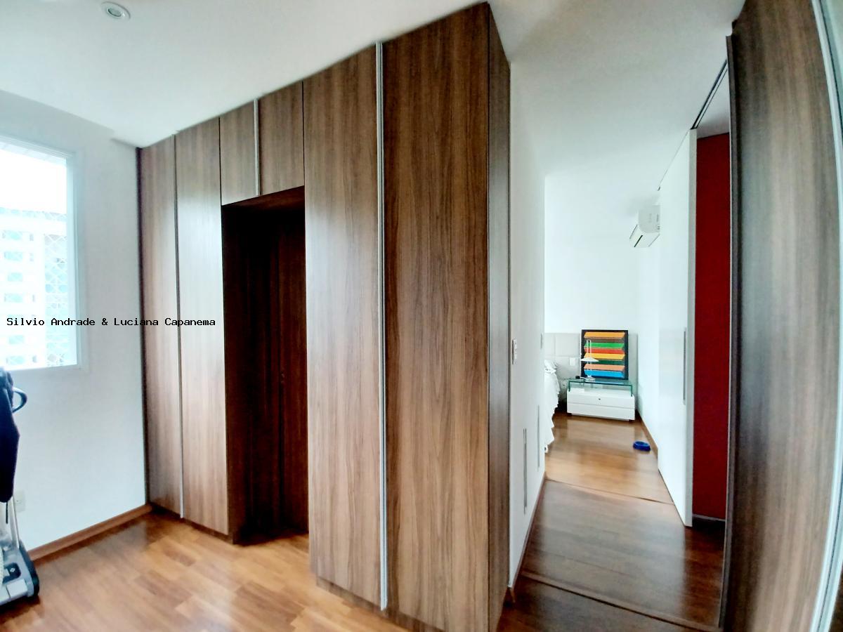 Quarto Closet - Com banheiro