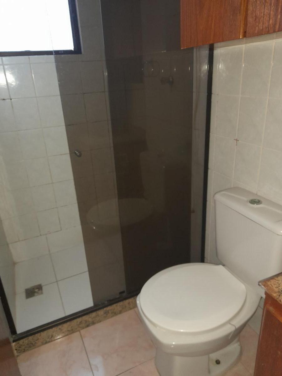 Banheiro social com blindex