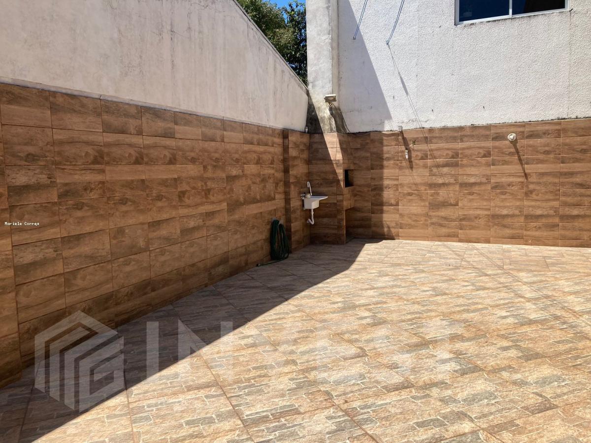 Casa para Venda - Passo Fundo / RS no bairro Santa Maria, 3 dormitórios,  sendo 1 suíte, 3 banheiros, 3 vagas de garagem, área útil 167,00 m²,  terreno 192,00 m²