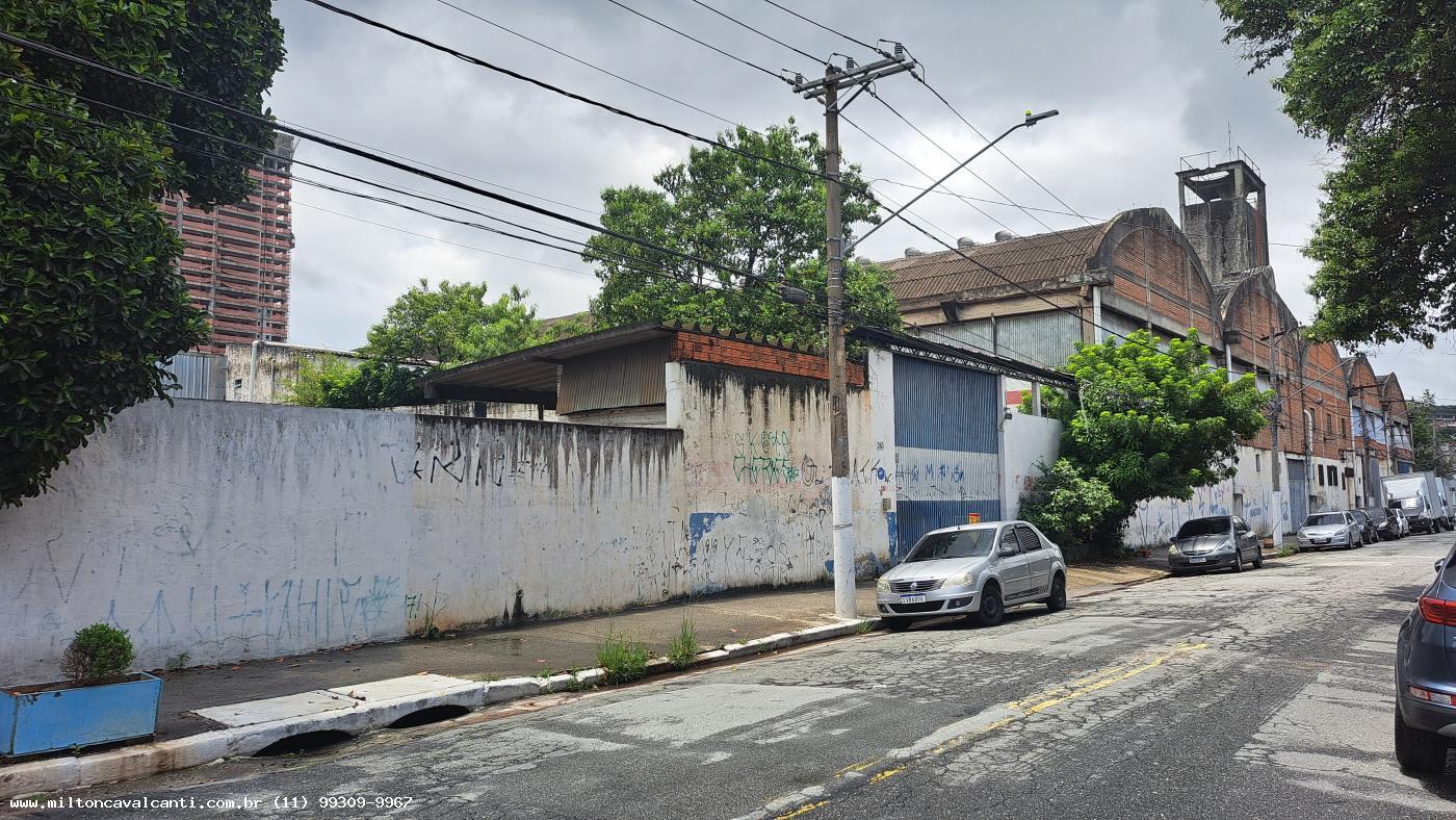 View from Coaquira Street.