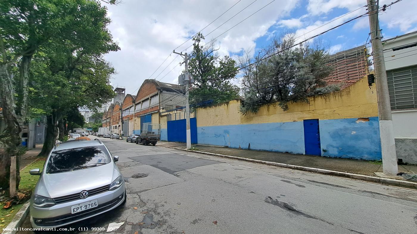 View from Coaquira Street.