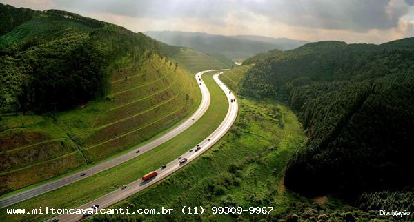 Bandeirantes Highway (the best highway of Brazil)