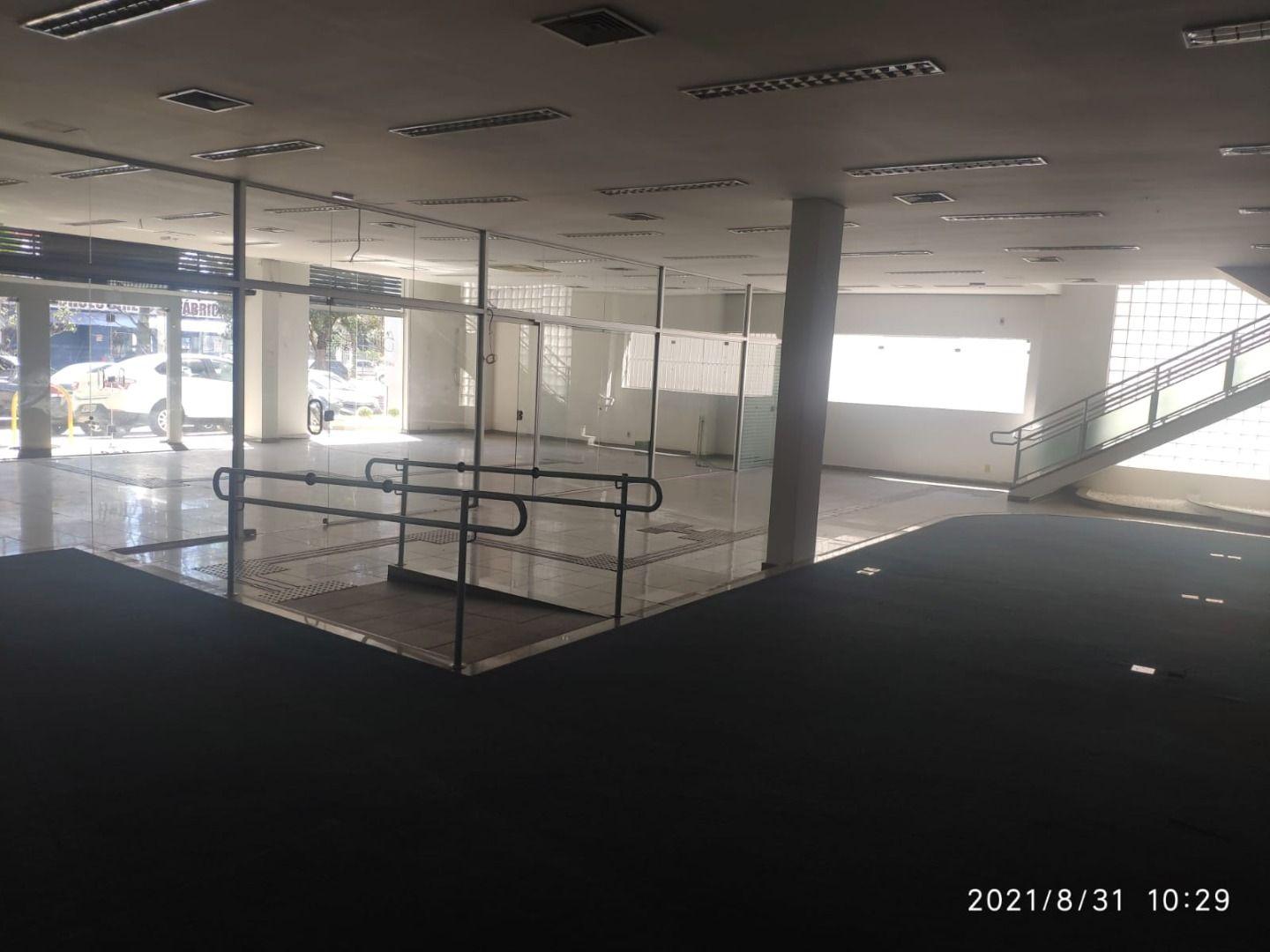 Salão para alugar, 402 m²- Jardim Chapadão - Campinas/SP  Terreno - 665m²  Construção-   Térreo - 402m²  Mezanino - 167m²  Total - 570m²