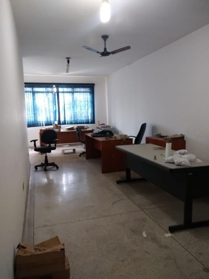 Salão Comercial para Alugar - 650 m² - Campinas - SP