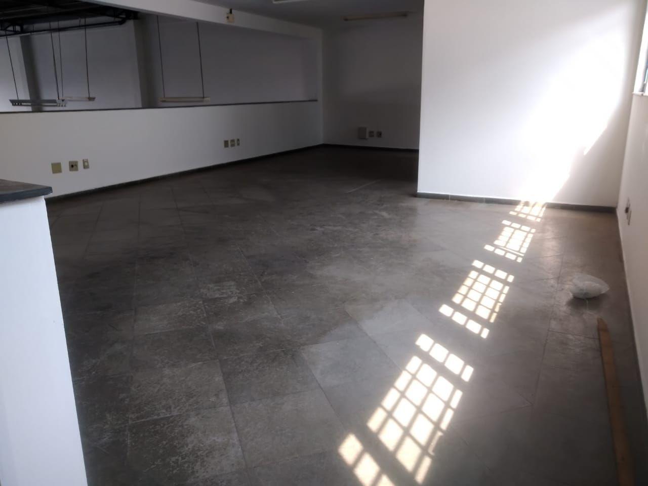 Salão Comercial para Alugar - 390 m² - Campinas - SP