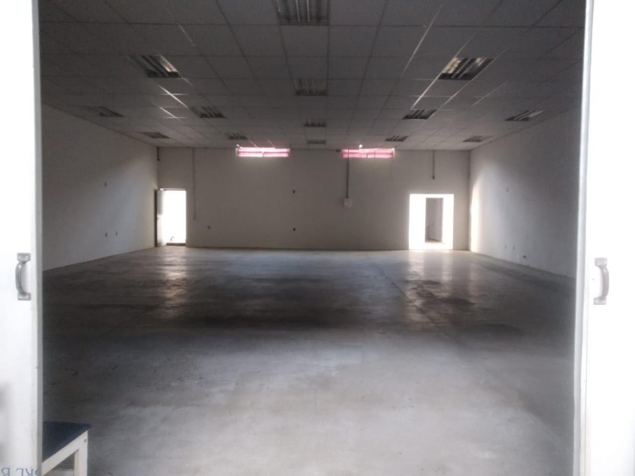 Salão Comercial para Alugar - 420 m² - Campinas - SP