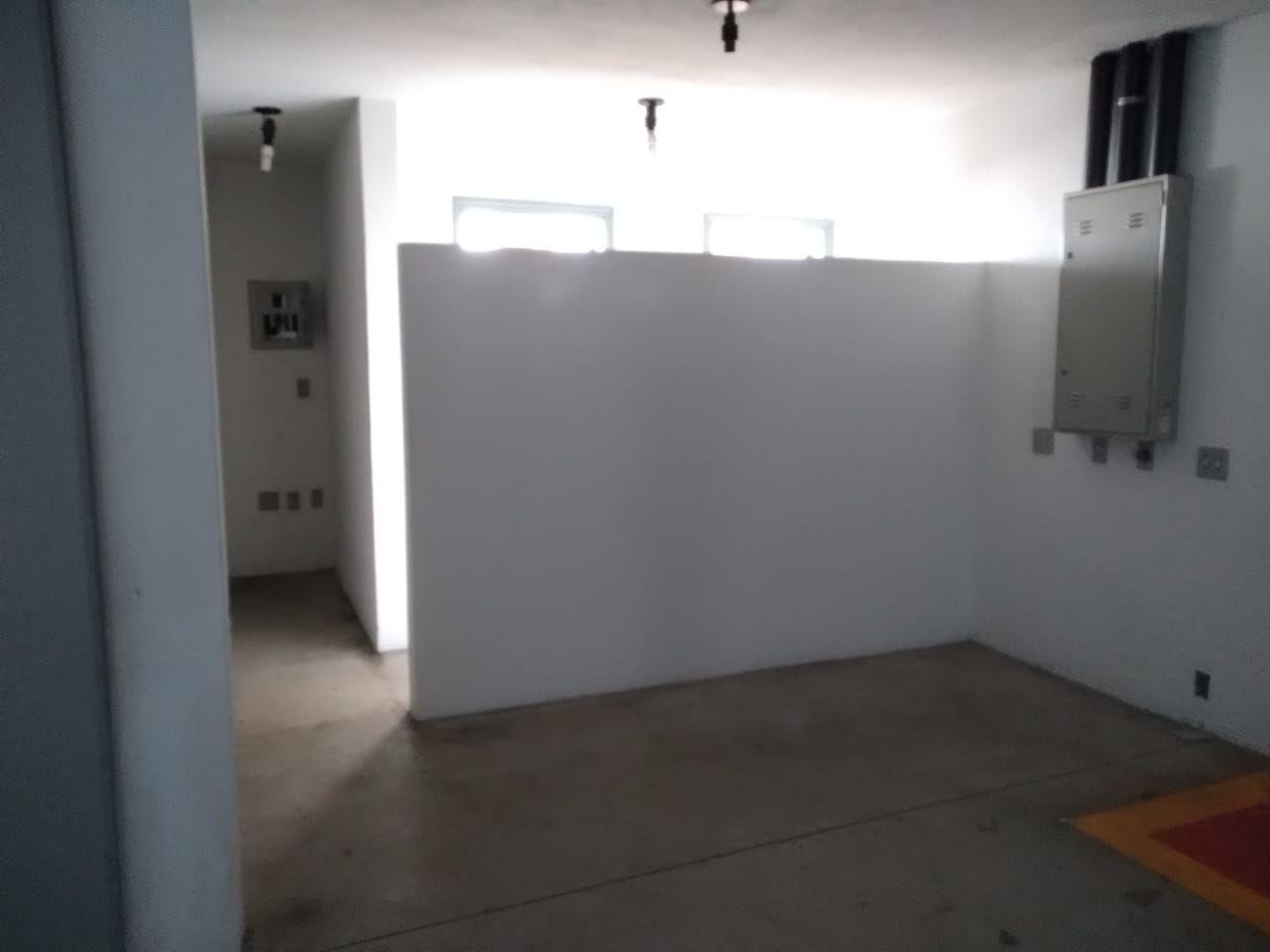 Salão Comercial para Alugar - 420 m² - Campinas - SP