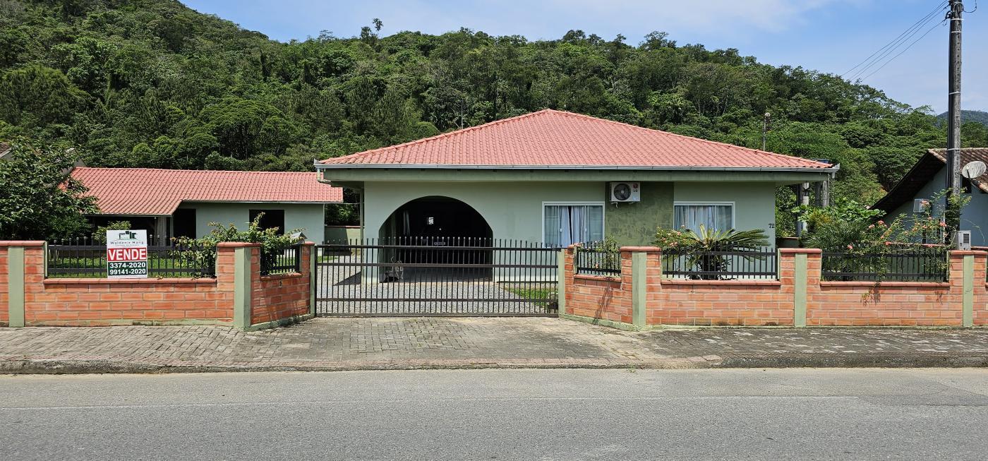 Casa para Venda - Schroeder / SC no bairro Bracinho, 2 dormitórios