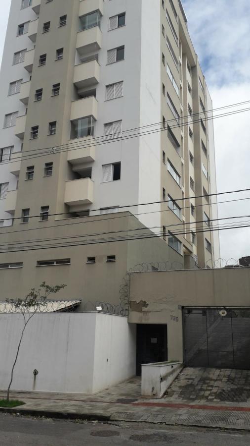 Apartamento à venda no bairro Fernão Dias em Belo Horizonte/MG