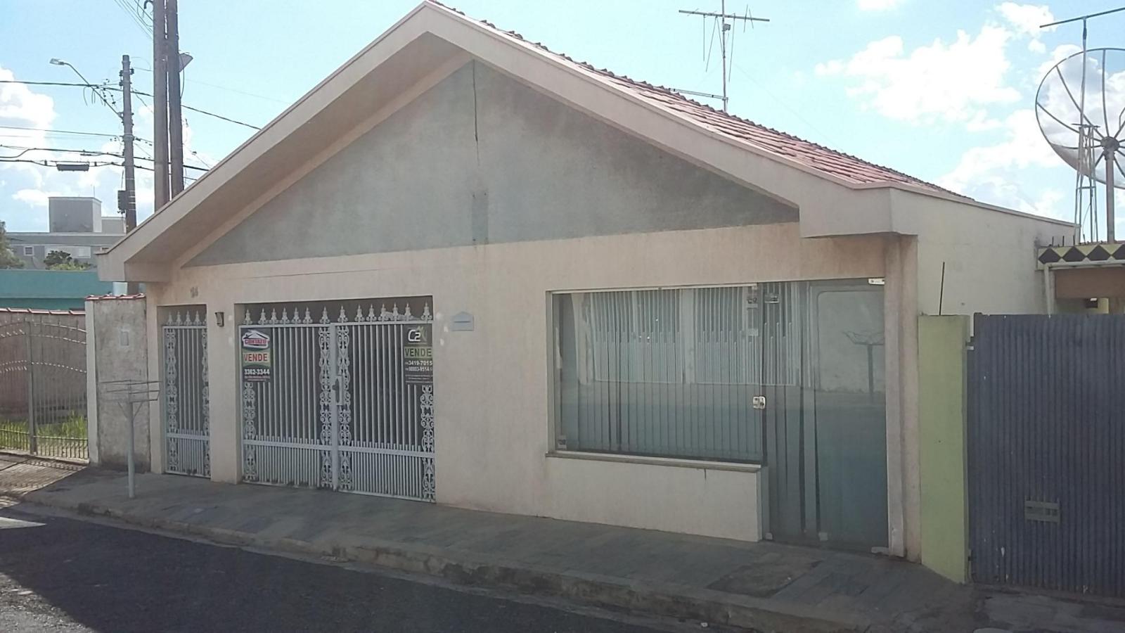 Casa com 3 dormitórios à venda, 142 m² por R$ 277.000 - Vila Marcelino - São Carlos/SP