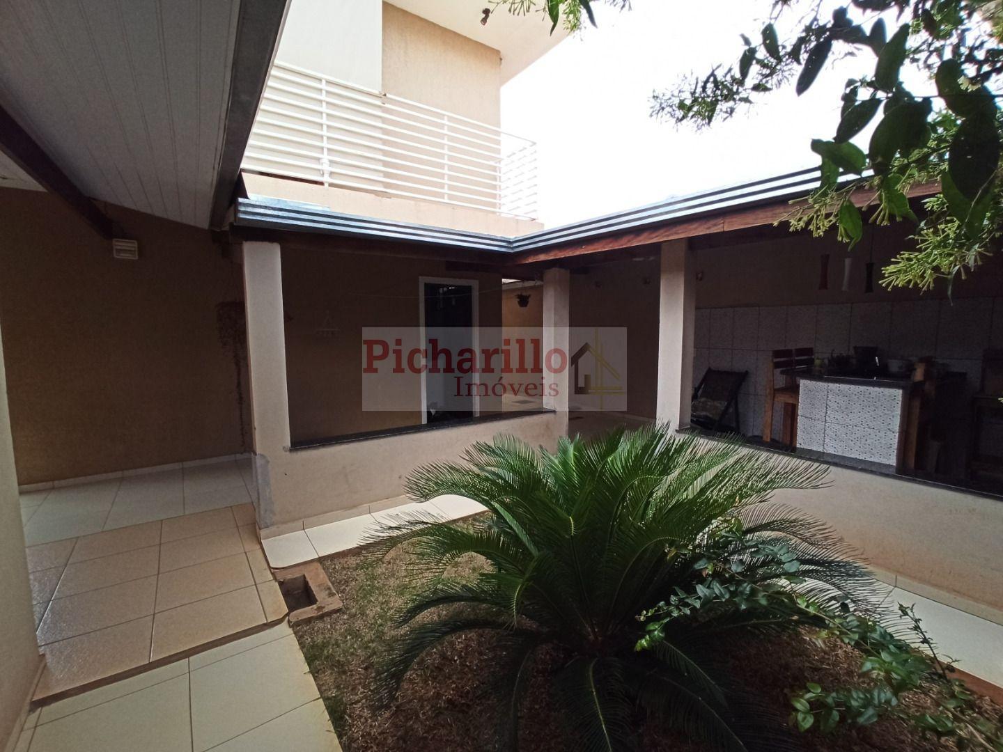 Casa com 4 dormitórios à venda, área constr. 258 m² Sobrado com varanda no Parque Fehr - São Carlos/SP