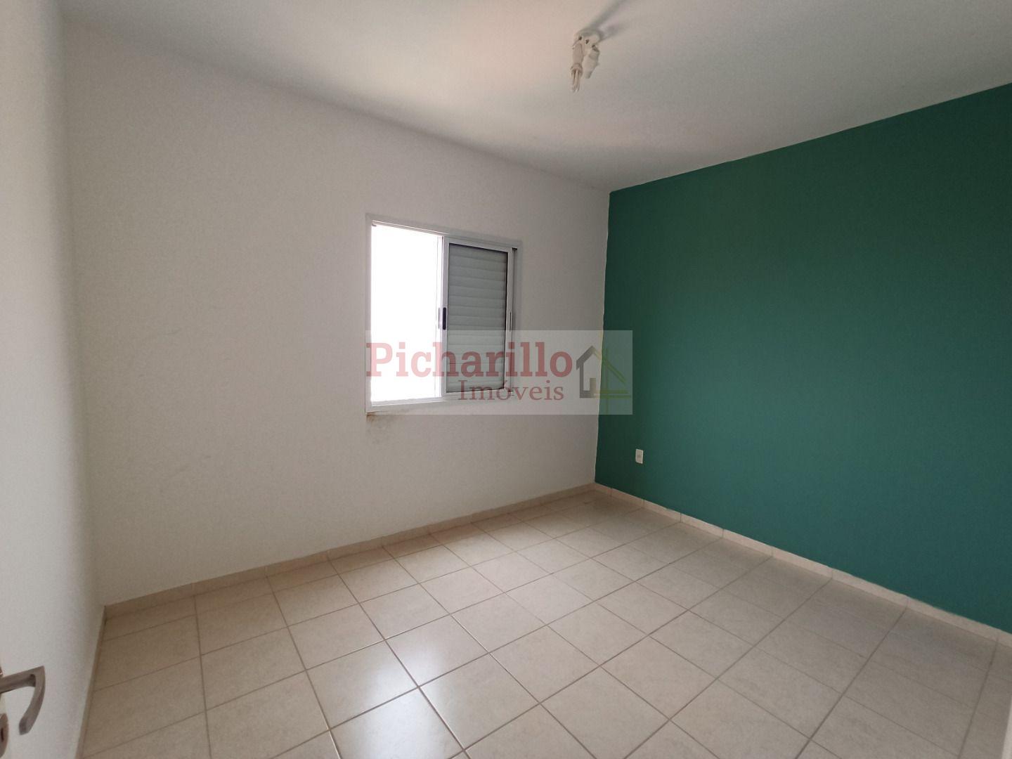 Apartamento com 2 dormitórios à venda, 67 m² por R$ 298.000 - Parque Sabará - São Carlos/SP