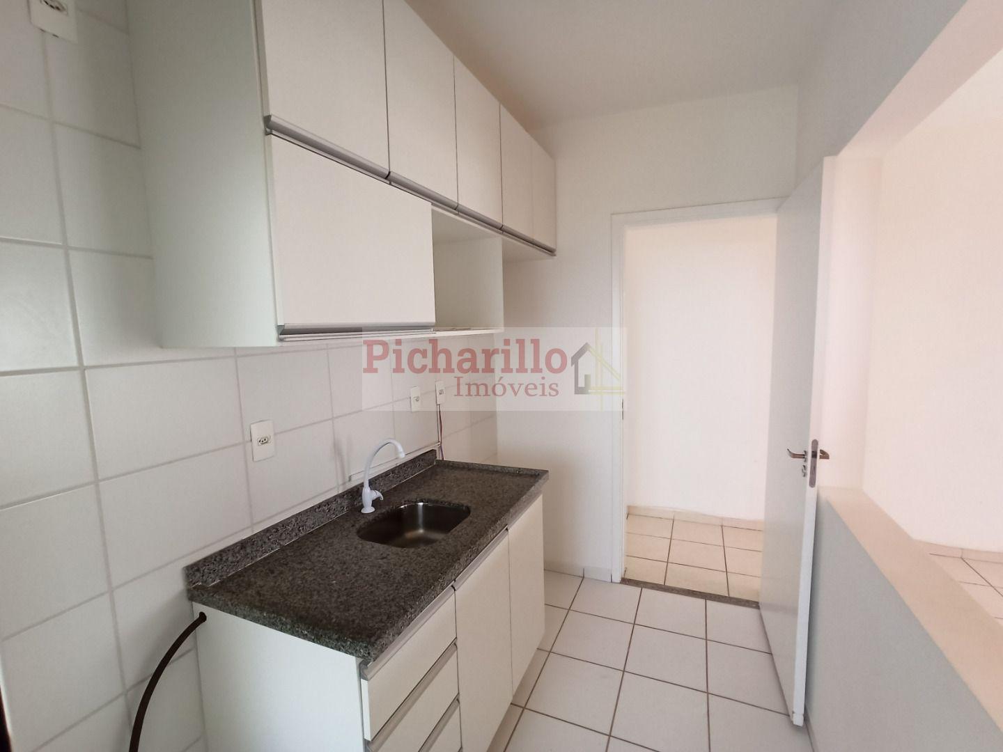 Apartamento com 2 dormitórios à venda, 67 m² por R$ 298.000 - Parque Sabará - São Carlos/SP