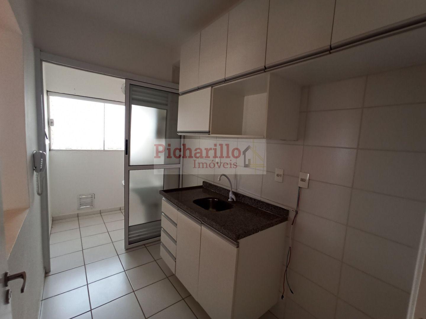 Apartamento com 2 dormitórios à venda, 67 m² por R$ 298.000 - Parque Sabará - São Carlos/SP