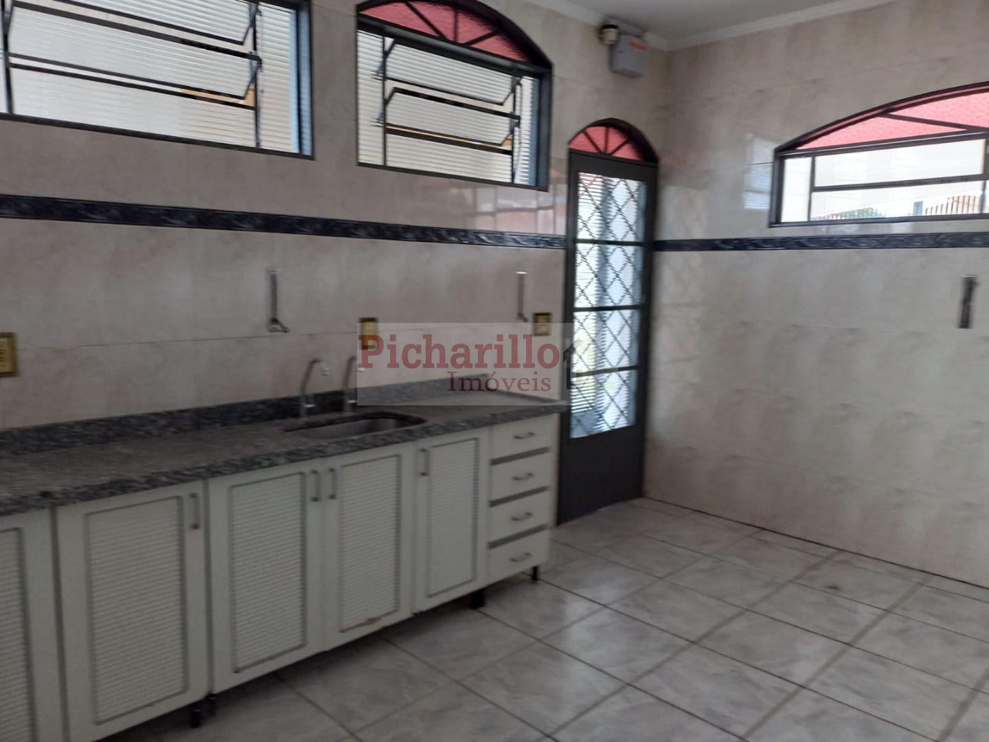 Casa com 3 dormitórios à venda, 131 m² por R$ 479.000 - Parque Santa Felícia Jardim - São Carlos/SP