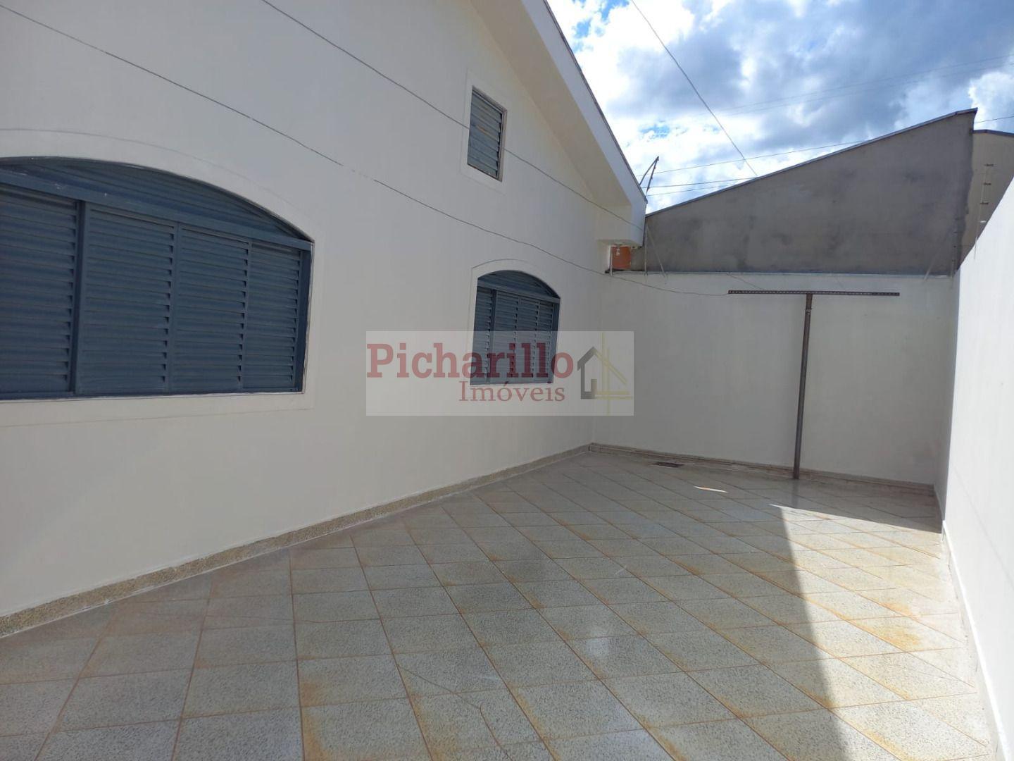 Casa com 3 dormitórios à venda, 131 m² por R$ 479.000 - Parque Santa Felícia Jardim - São Carlos/SP