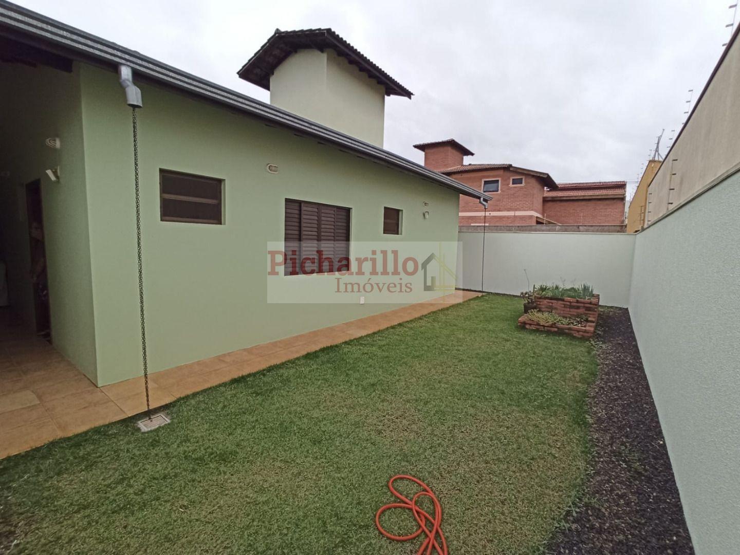 Casa com 3 dormitórios (1suíte)  à venda, 180 m²- Planalto Paraíso - São Carlos/SP