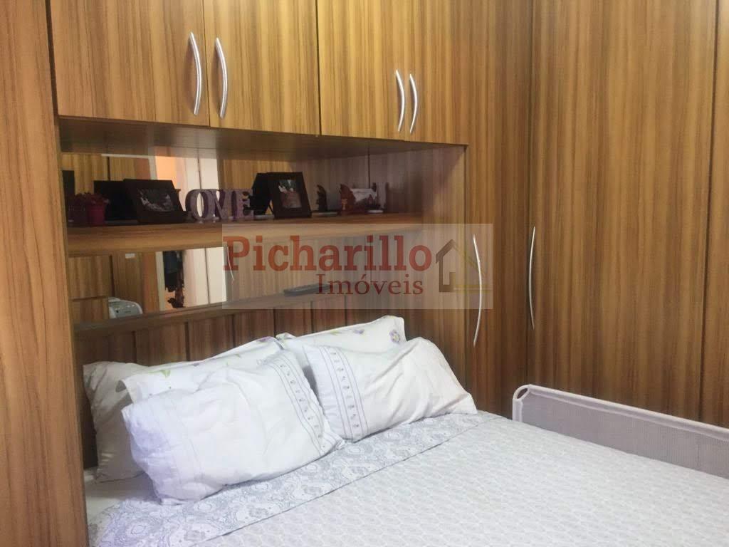 Apartamento com 2 dormitórios à venda, 51 m² por R$ 196.800 - Jardim Ipanema - São Carlos/SP