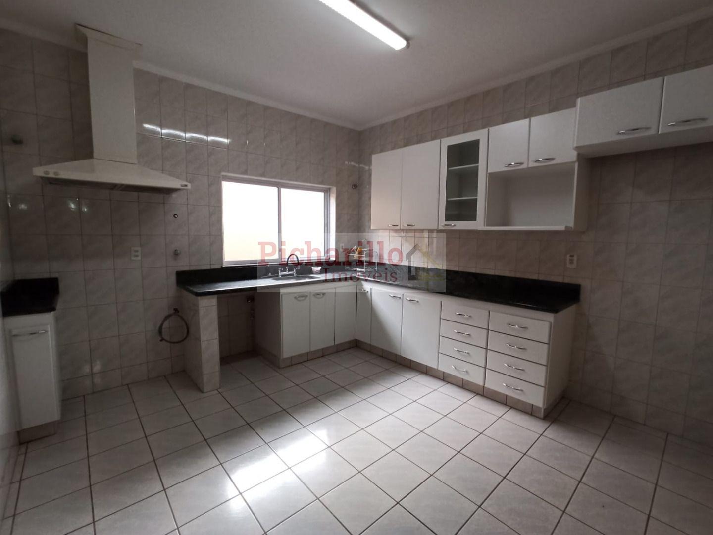 Casa com 3 dormitórios (1 suíte) à venda, 267 m² de área construída - Planalto Paraíso - São Carlos/SP