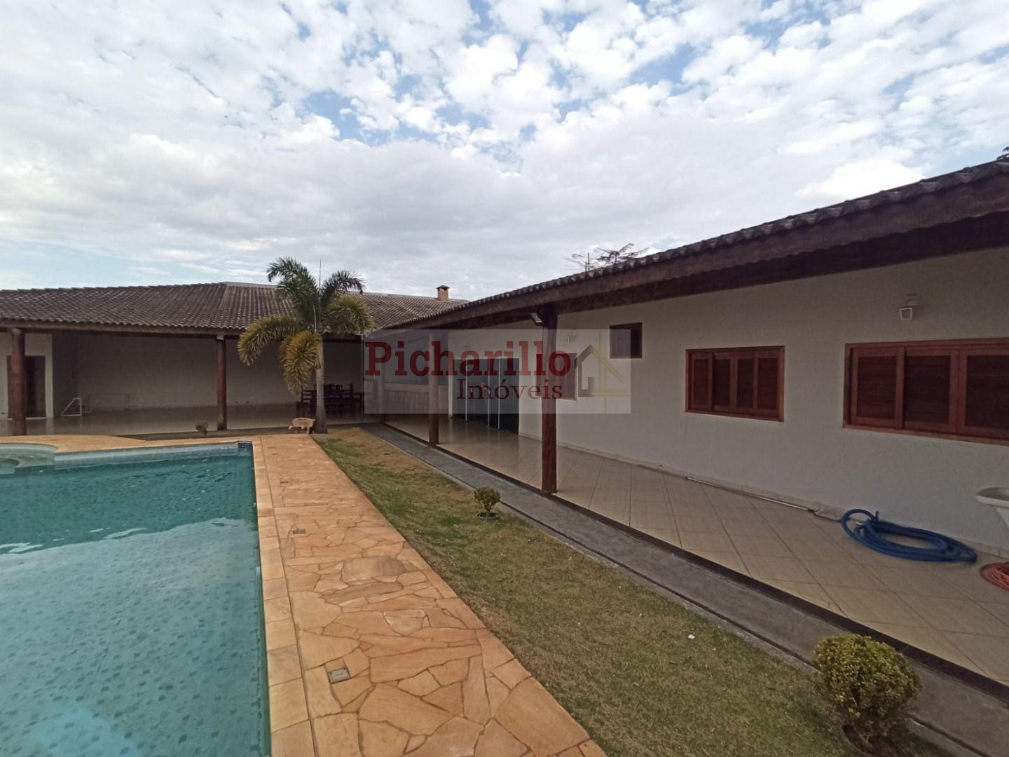 Casa com 3 dormitórios (1 suíte), piscina à venda, 400 m² - Quinta dos Buritis - São Carlos/SP