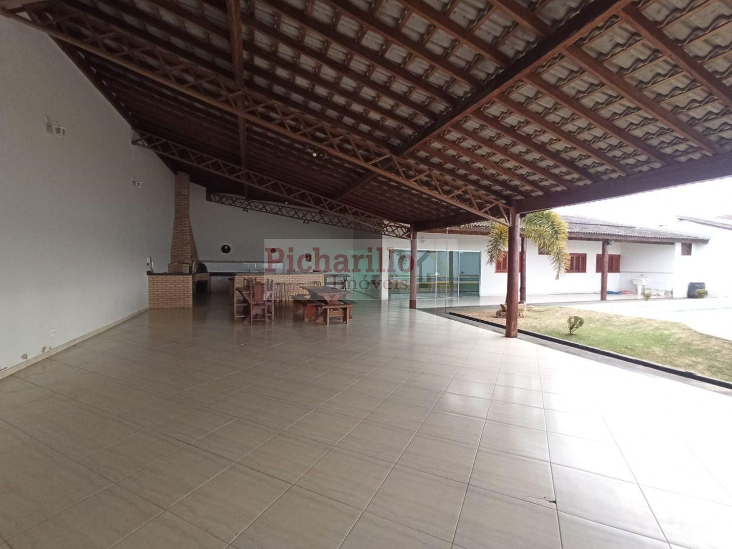 Casa com 3 dormitórios (1 suíte), piscina à venda, 400 m² - Quinta dos Buritis - São Carlos/SP
