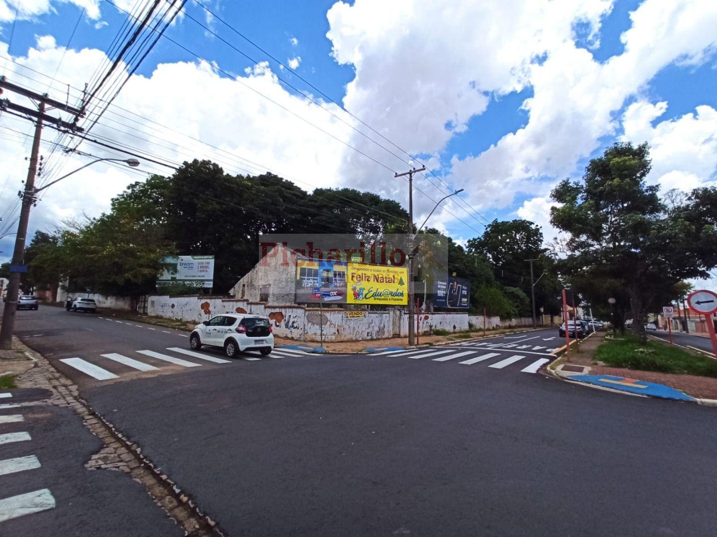 Vendo na Vila Prado - Área na Rua Larga - em São Carlos SP
