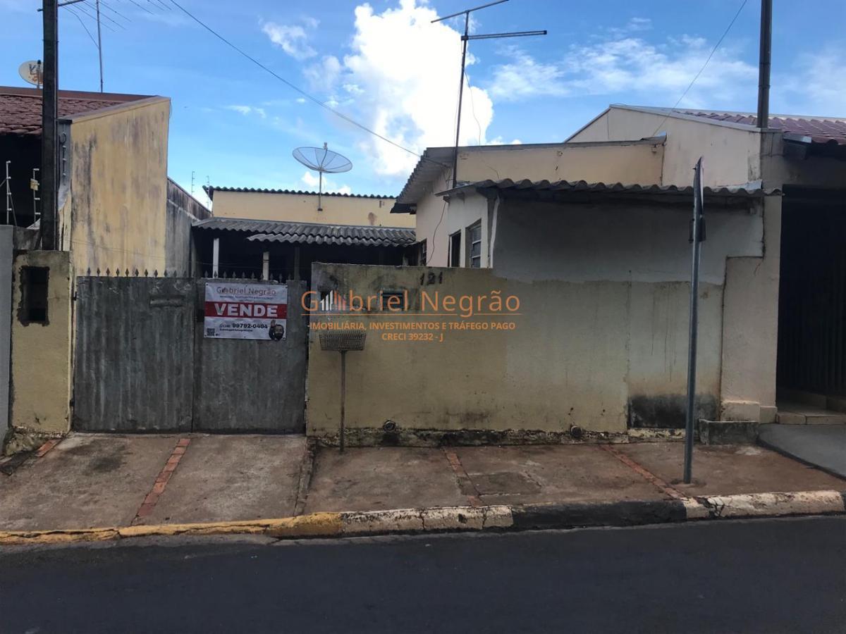 Casa para Venda, em Martin�polis, bairro , 1 dormit�rio, 1 banheiro, 1 vaga