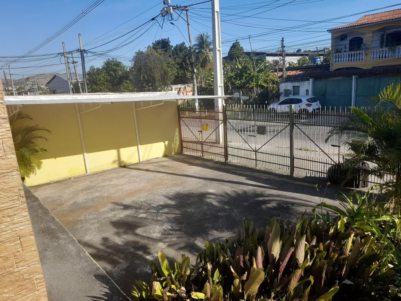 Vaga de garagem na frente