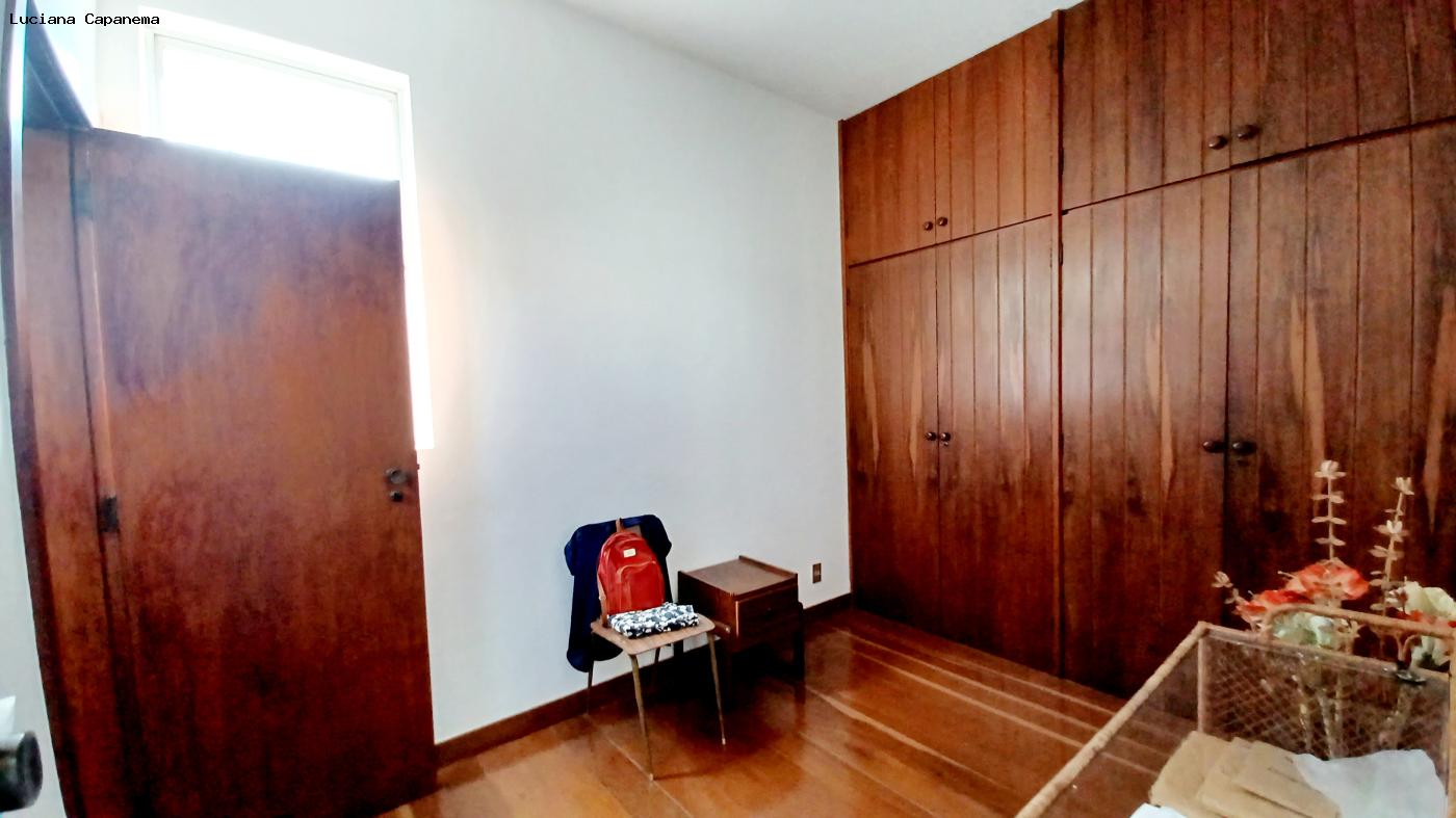 Quarto de servio com armrios (DCE)