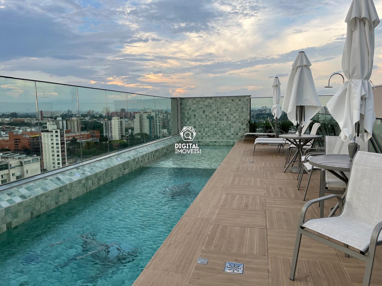 Piscina na cobertura