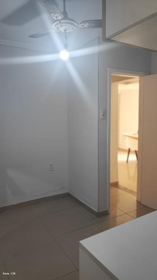 Quarto n 2 com sute e ventilador