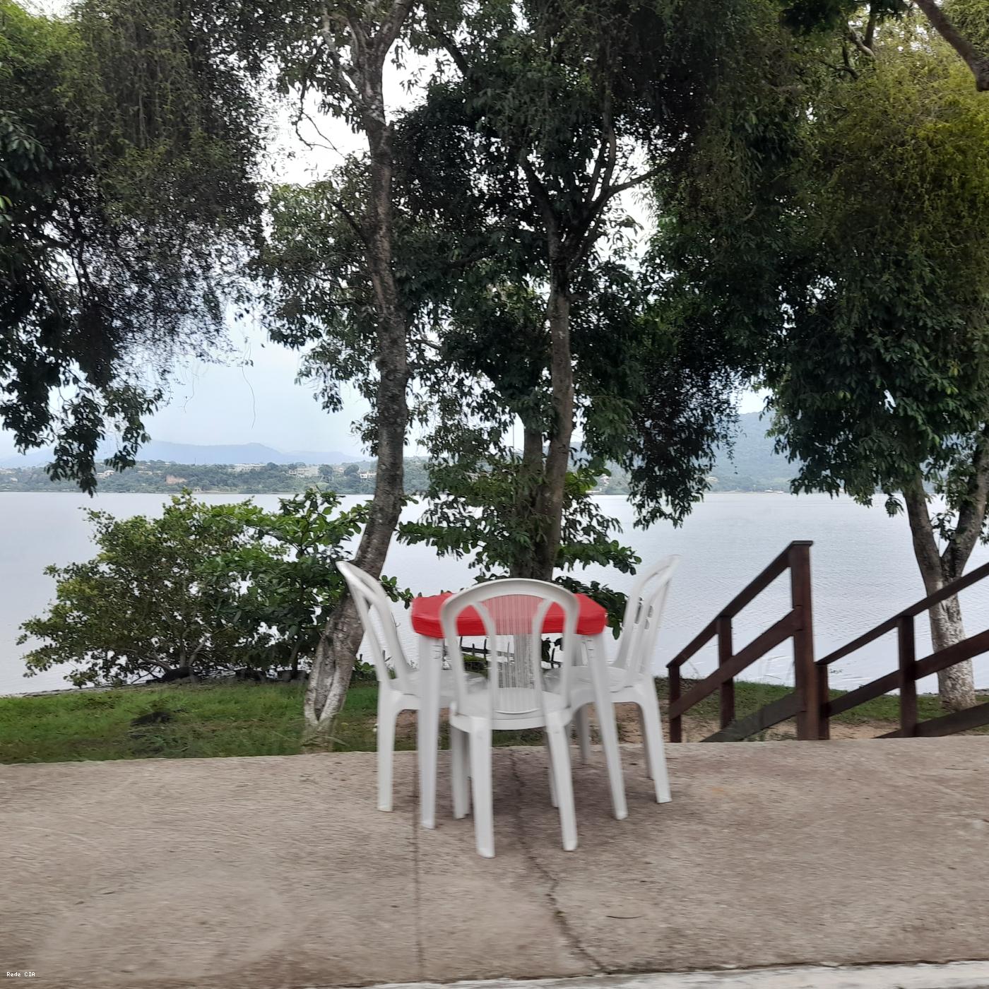 Jardim Interlagos, Lagoa