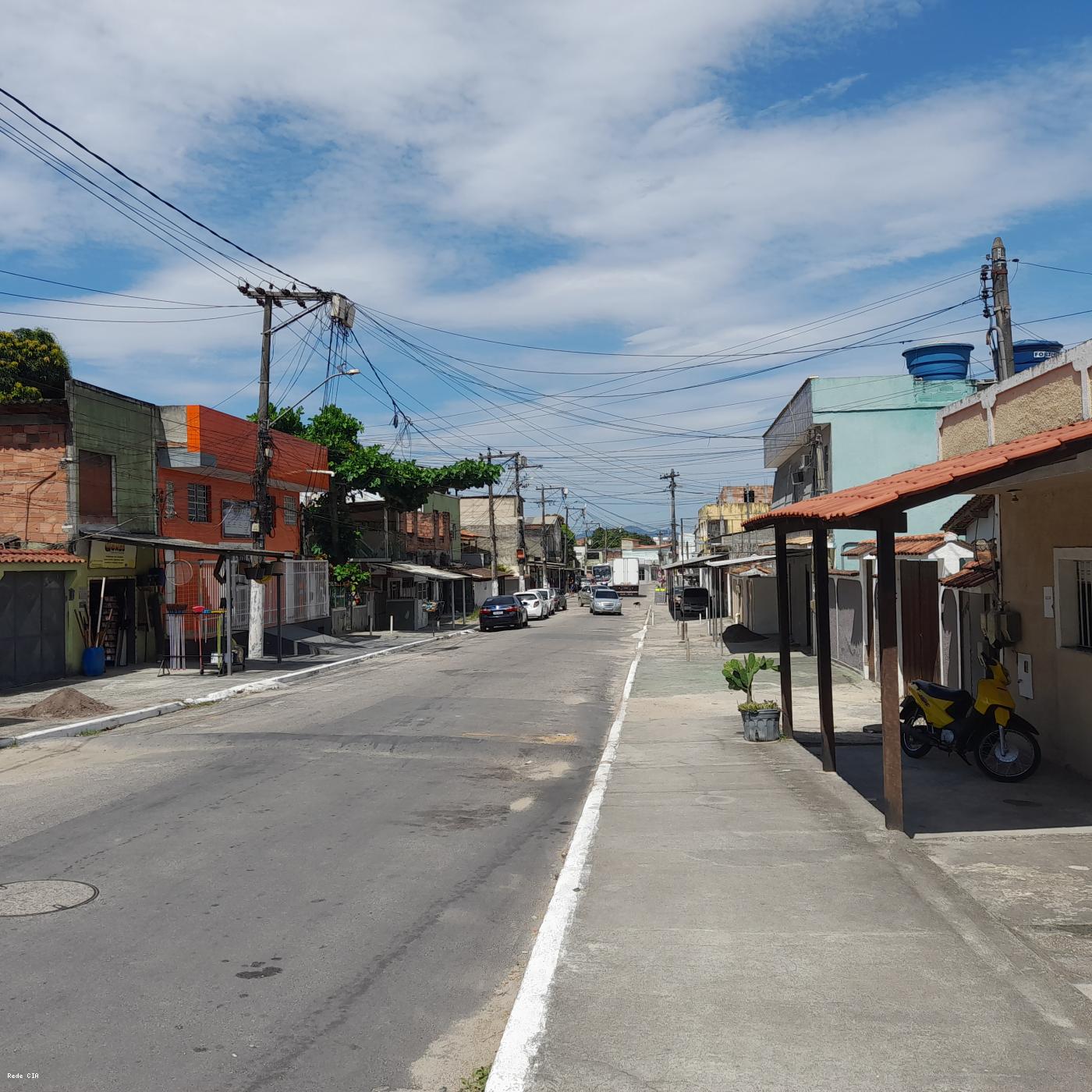 Frente da loja coberta