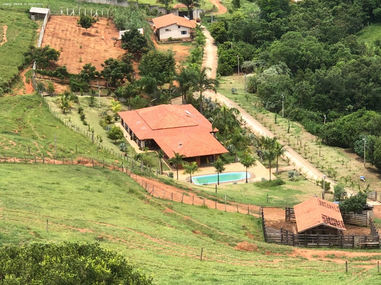 Vista area casa do sitio