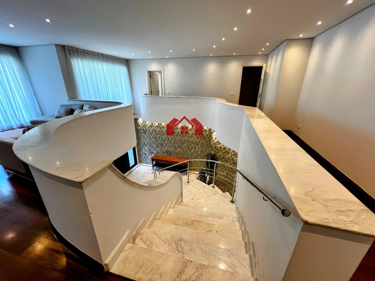 ESCADA PARA QUARTOS