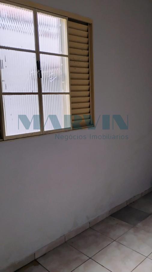 Rua 12 Outubro,44