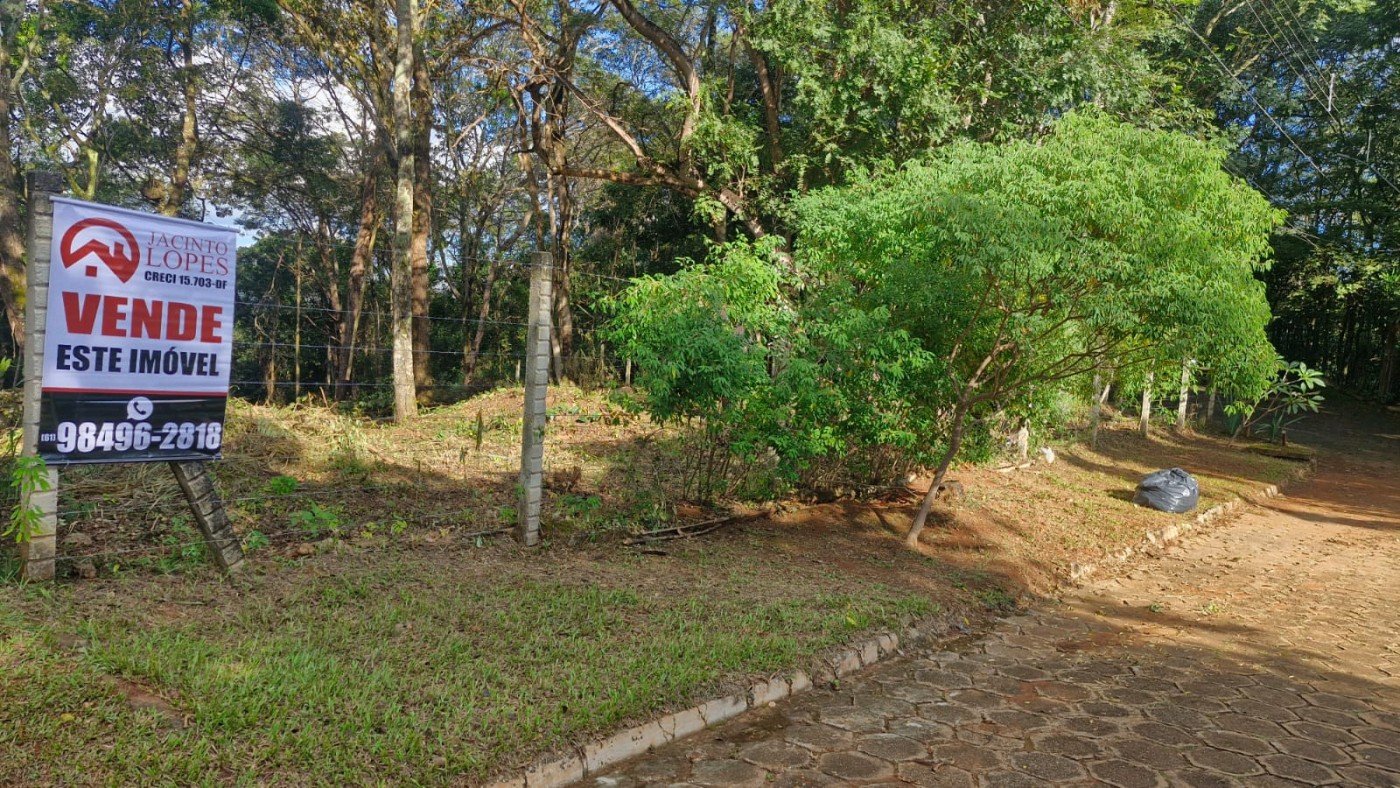 Lote em Condomínio Fechado