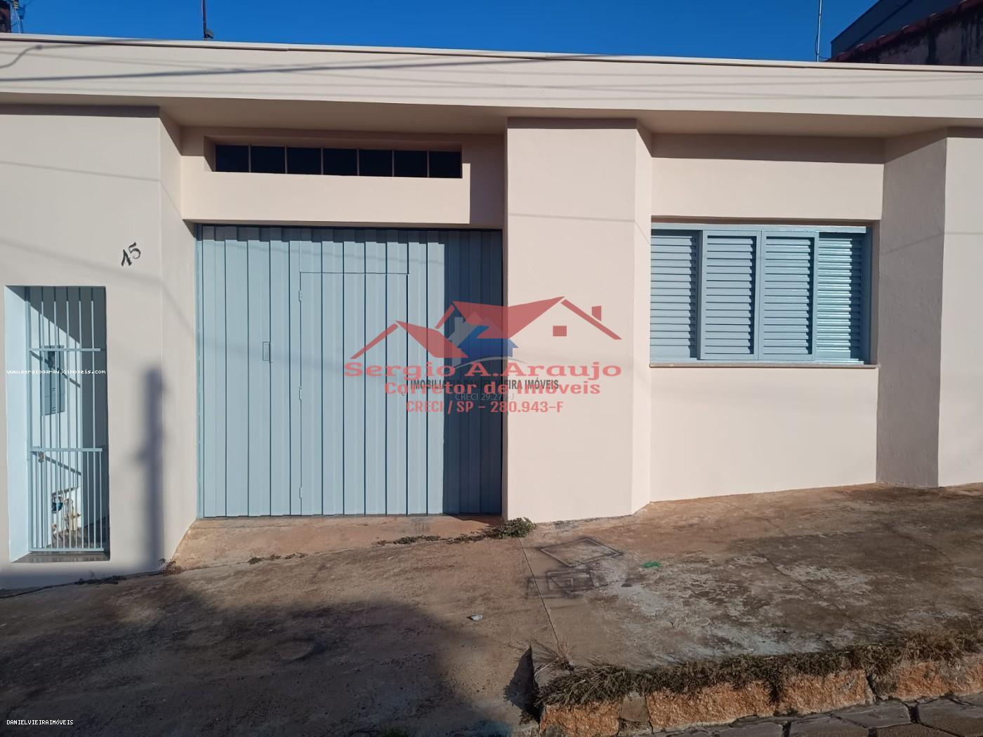 Casa para Locação - , Centro