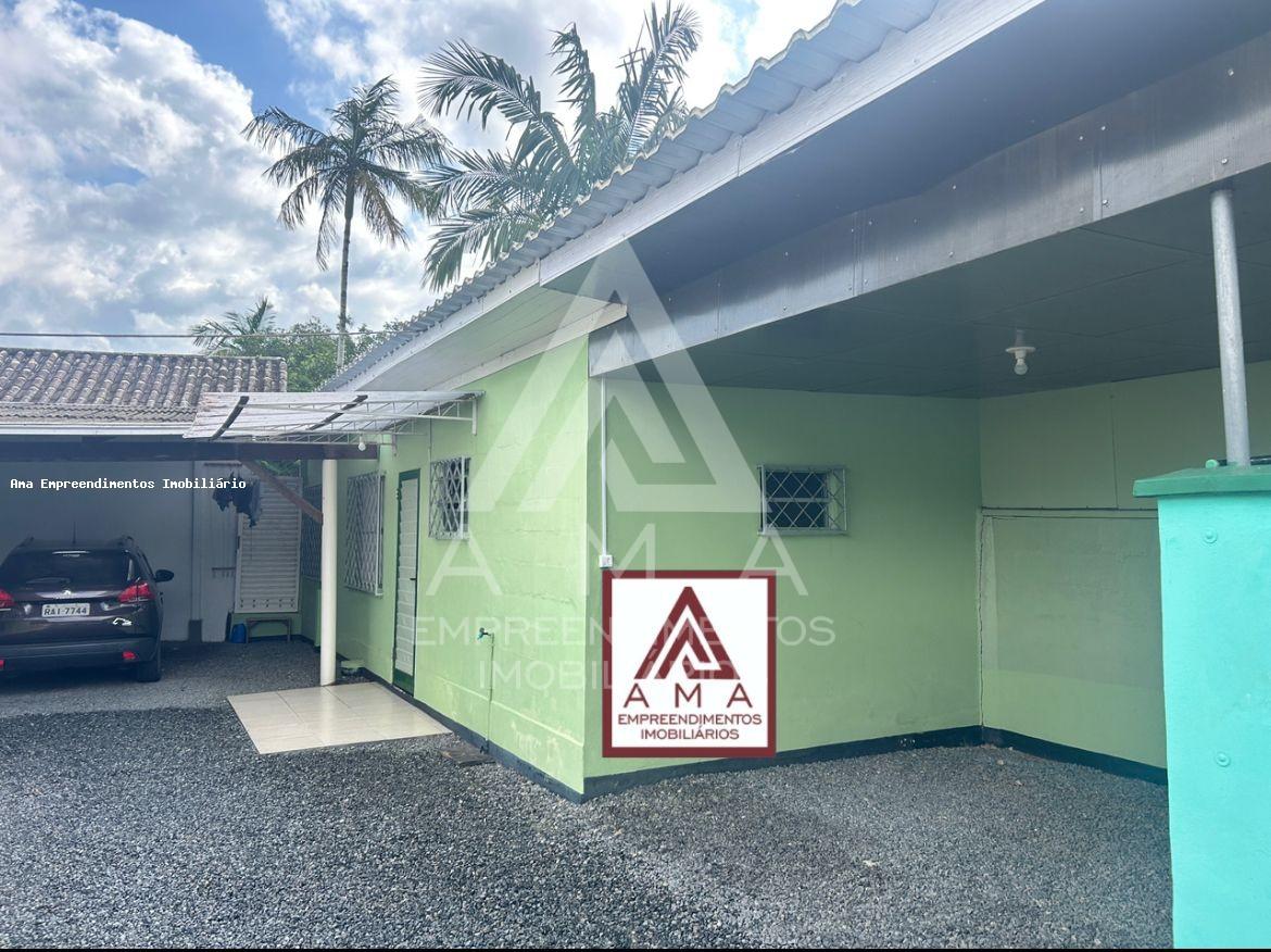 Casa para Venda em Jaraguá do Sul, 