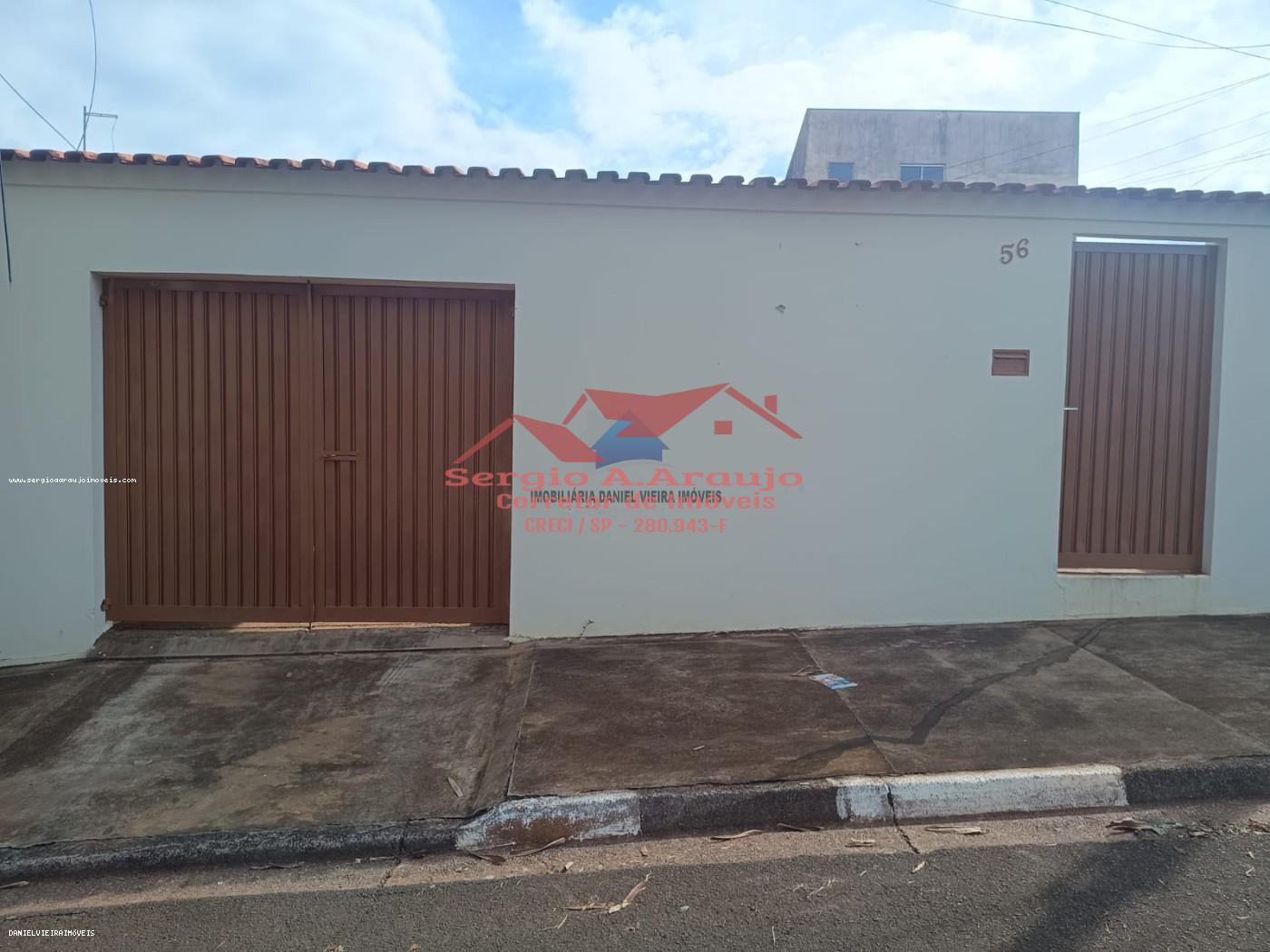 Casa para Locação - , INOCOOP, 1 dormitório, 1 banheiro, 1 vaga