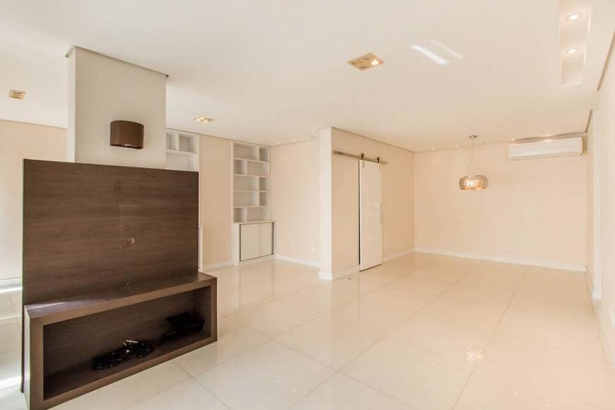 Apartamento 3 dormitórios