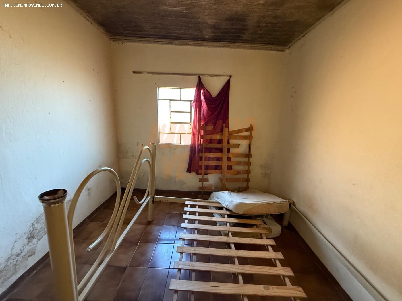 Quarto 01